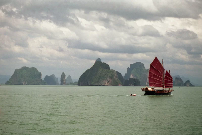 10 Phangna bukten.webp