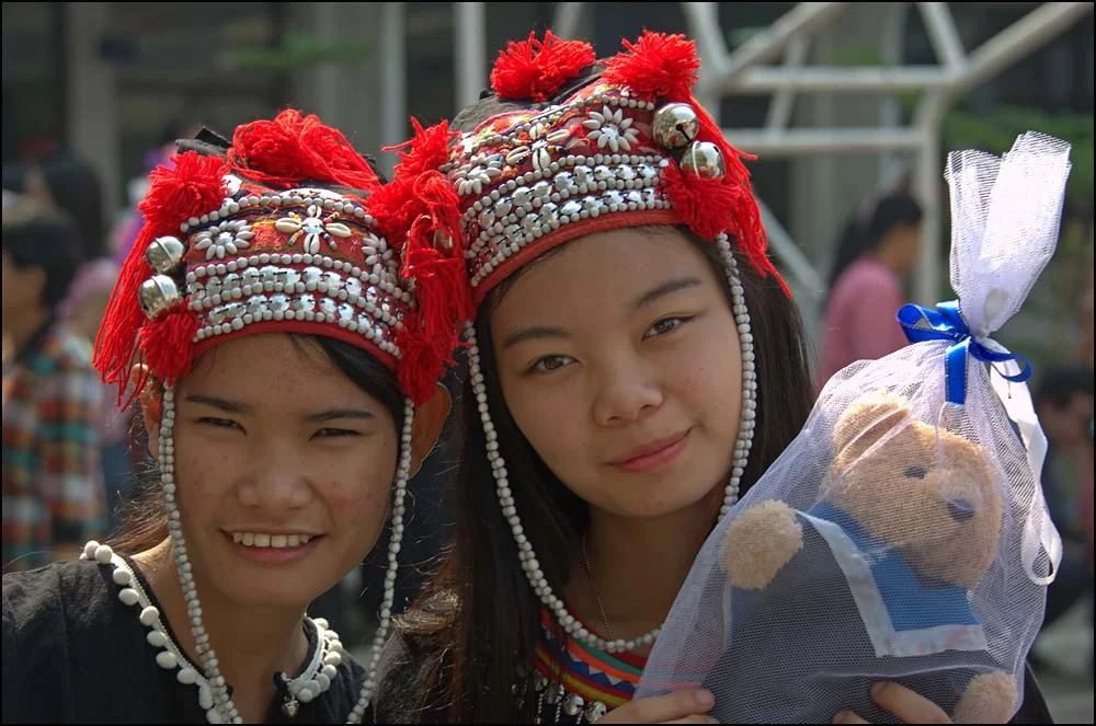 12-0489 Hilltribe elever CHM.webp