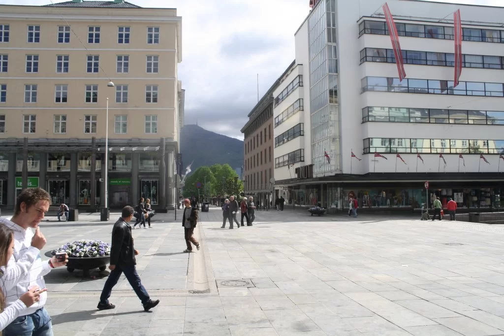 16 mai Bergen 2011 195.webp