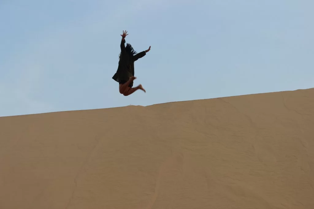 164 White Sand Jumping2.webp
