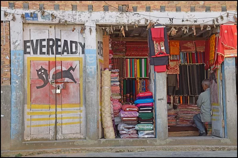 18-1858 Butik DUK.webp