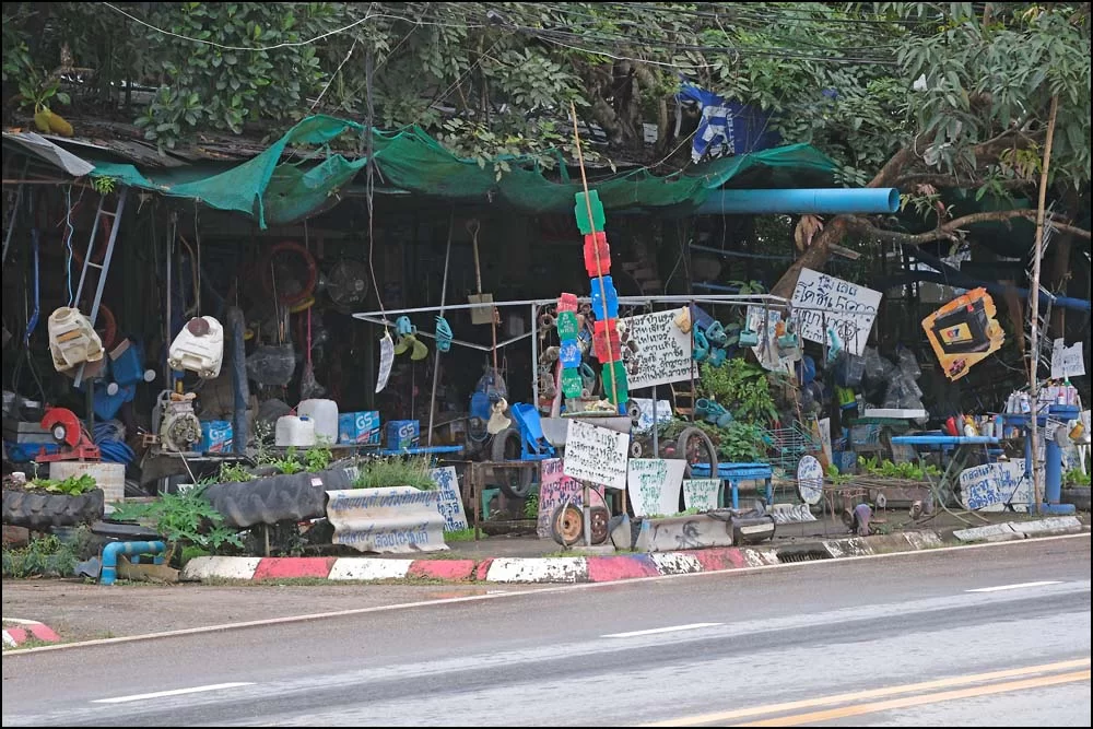 25-1004 Butik, Pa Daet CHR.webp