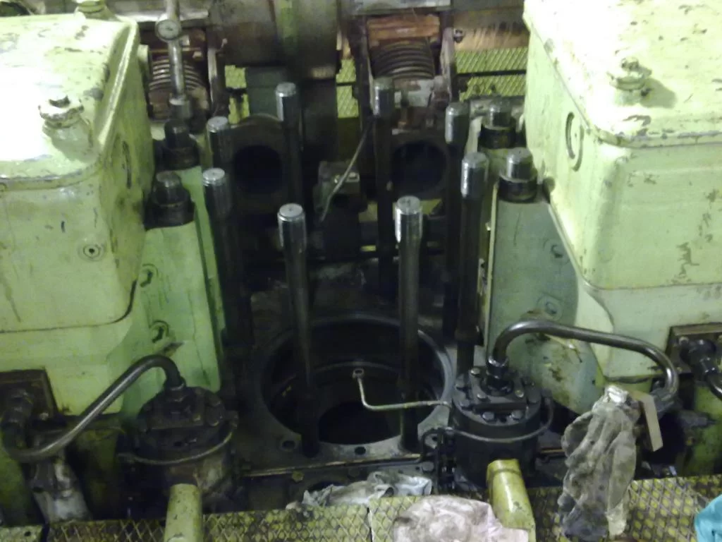 25. Cylinder foder & topp bortaget.webp