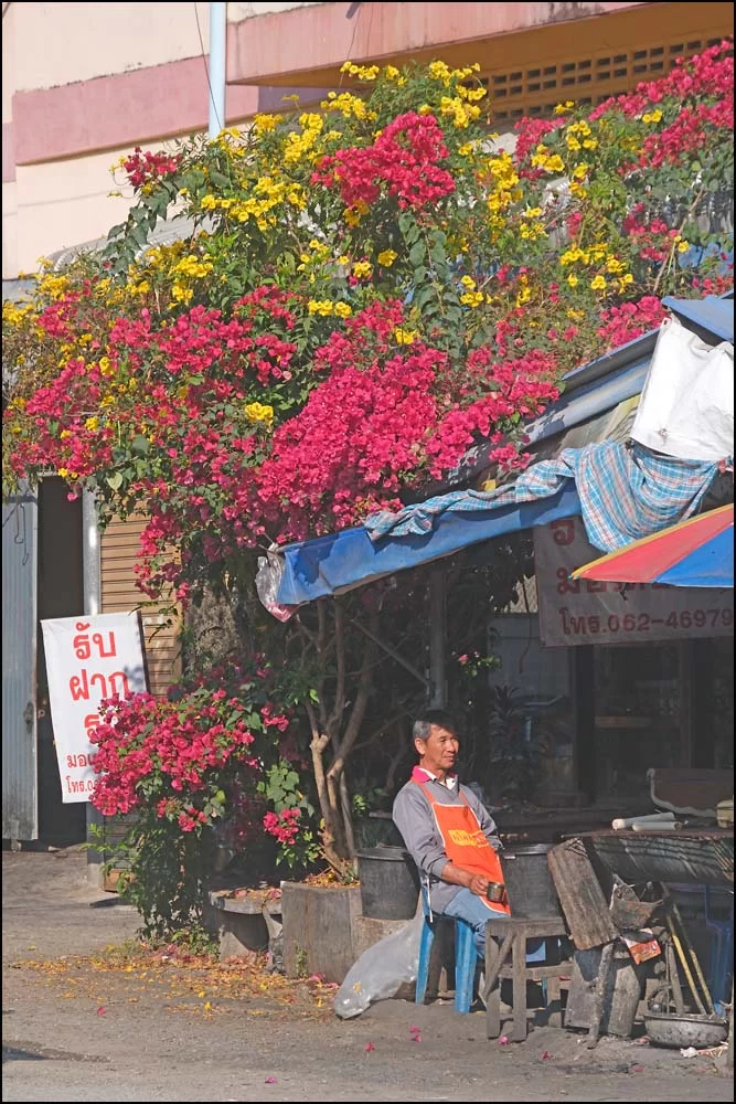 26-0162 Vid busstationen PYO.webp