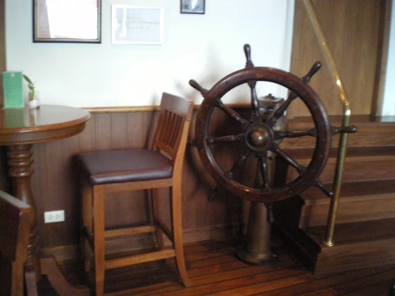 Admiral pub (3).webp