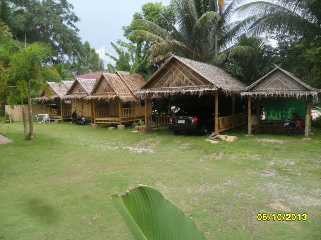 bamboo bungalow (11).webp