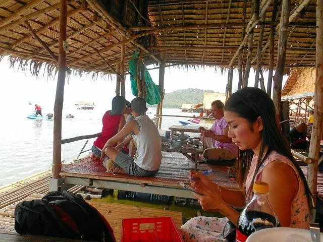 bang-saen-2-and-hat-chom - kopia (5).webp