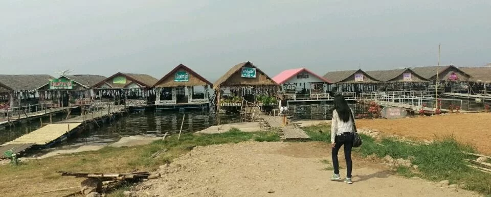 bang-saen-2-and-hat-chom - kopia.jpg