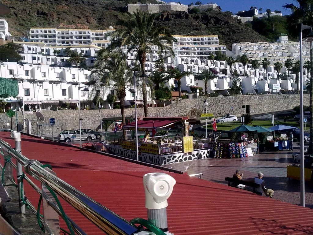 bilder nokia 234.webp