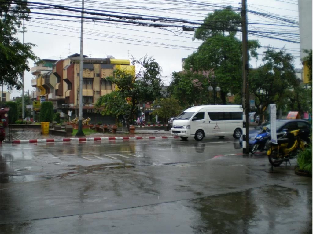 chiang mai 2011 012.webp