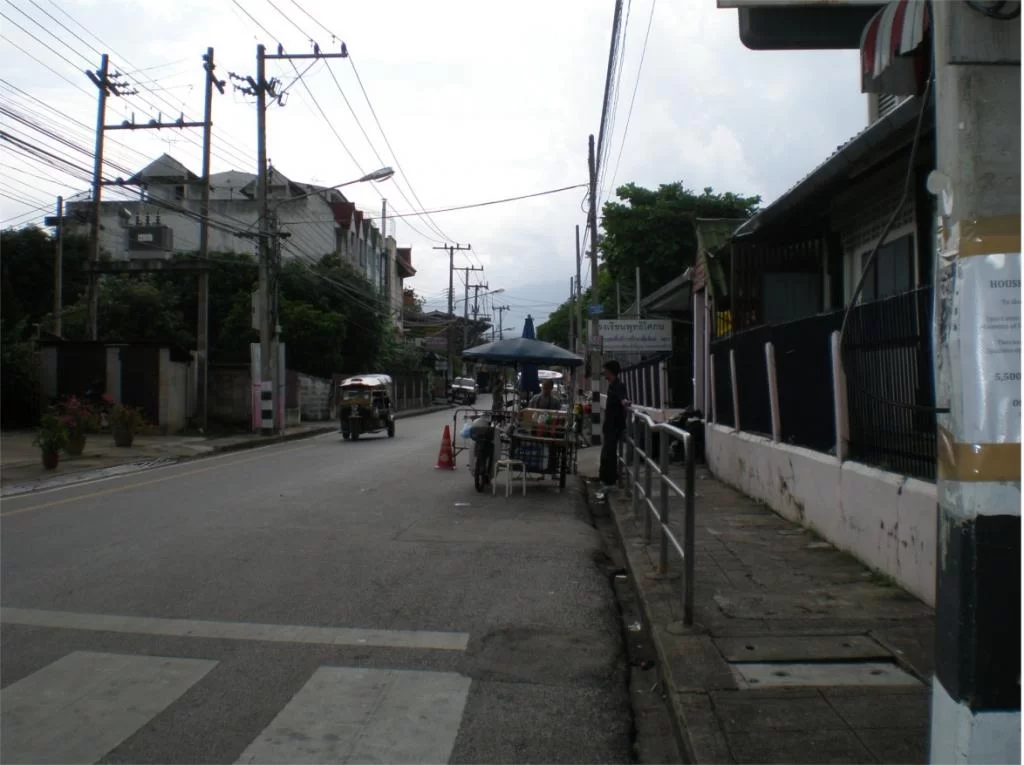 chiang mai 2011 039.webp