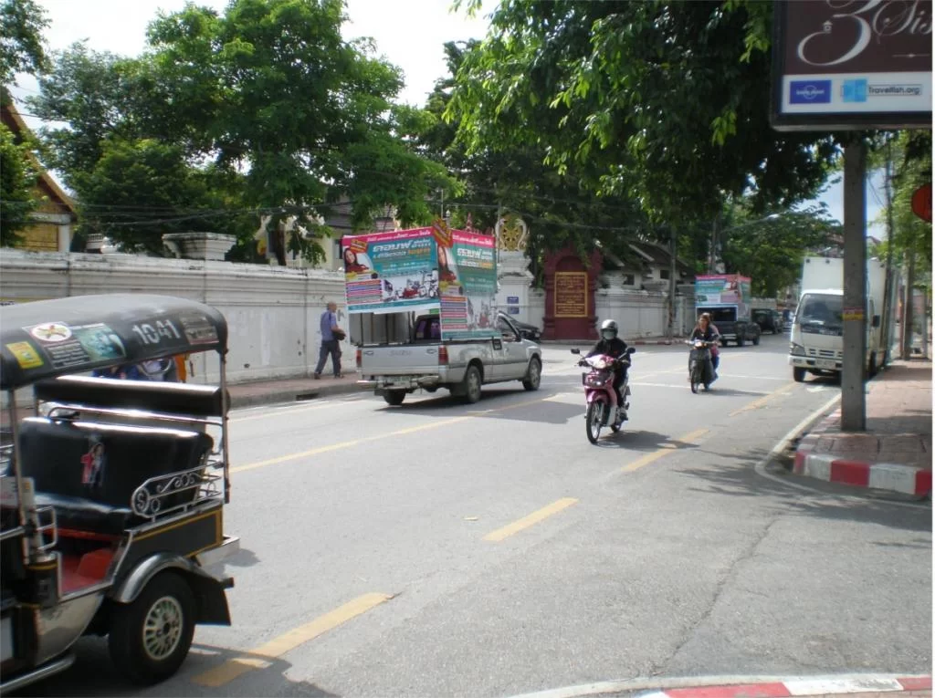 chiang mai 2011 040.webp