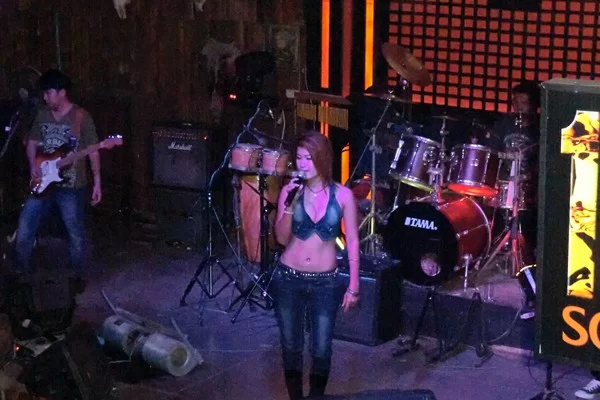 CIMG4769 [800x600].webp