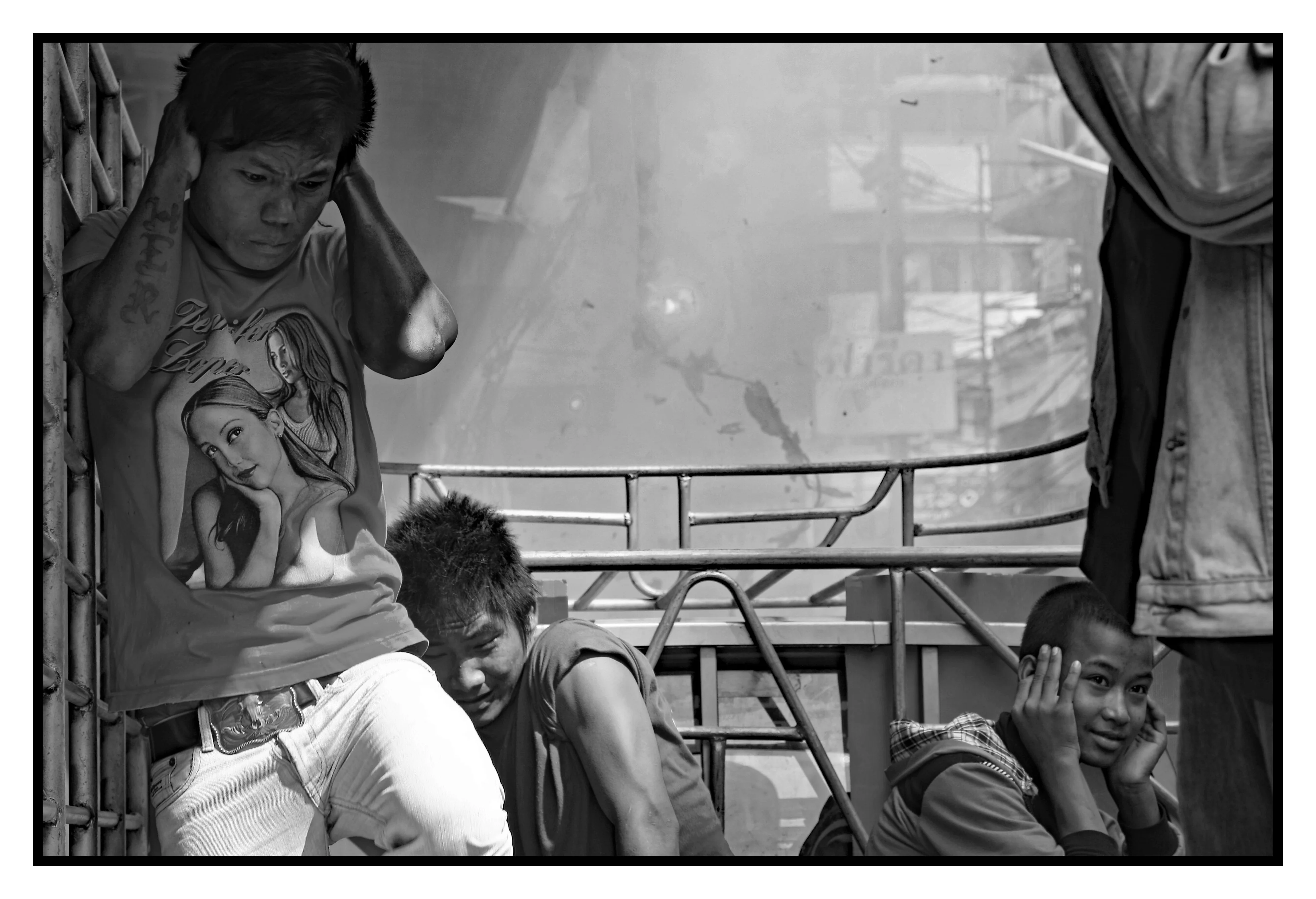 IMG_4481 copy auto haze removal bw 2 ram.webp