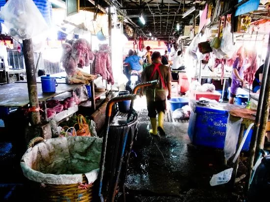 khlong-toey-market-5.webp