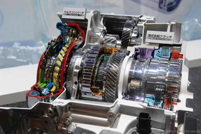Mazda-Sky Active Drive transmission-facotory in Chonburi-2015-autoworldcommy-771377.webp