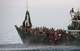 Myanmar Migrants in boats-2-799735.webp