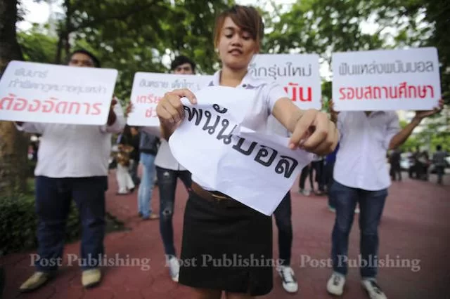Spill-studenter demonstrer mot gambling-bangkokpostcom-739378.webp