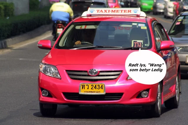 taximeterdrosje med lys som viser at den er ledig-Bangkok-747548.webp
