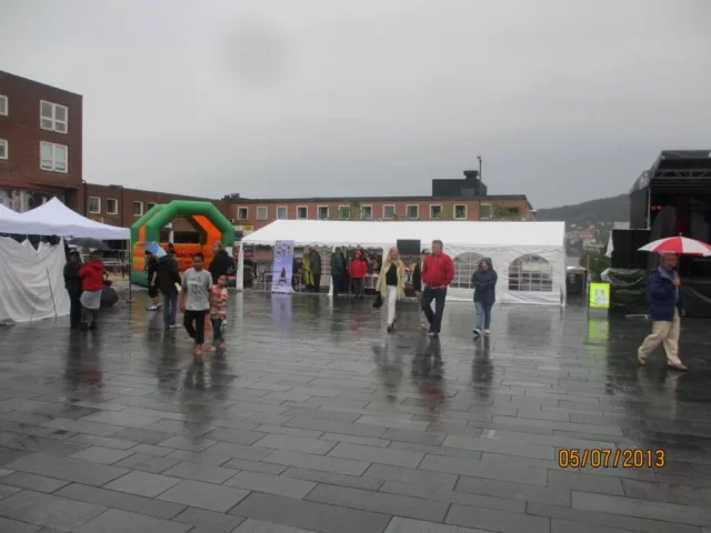 THAIFESTIVALEN 2013 006 [640x480].webp