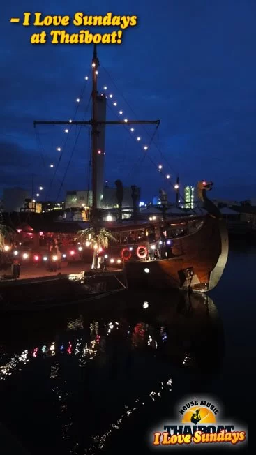 The Thai boat (2).jpg