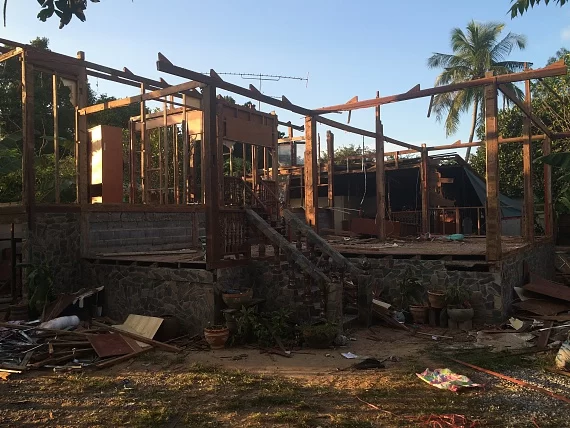 Trähuset nermontering 1.webp