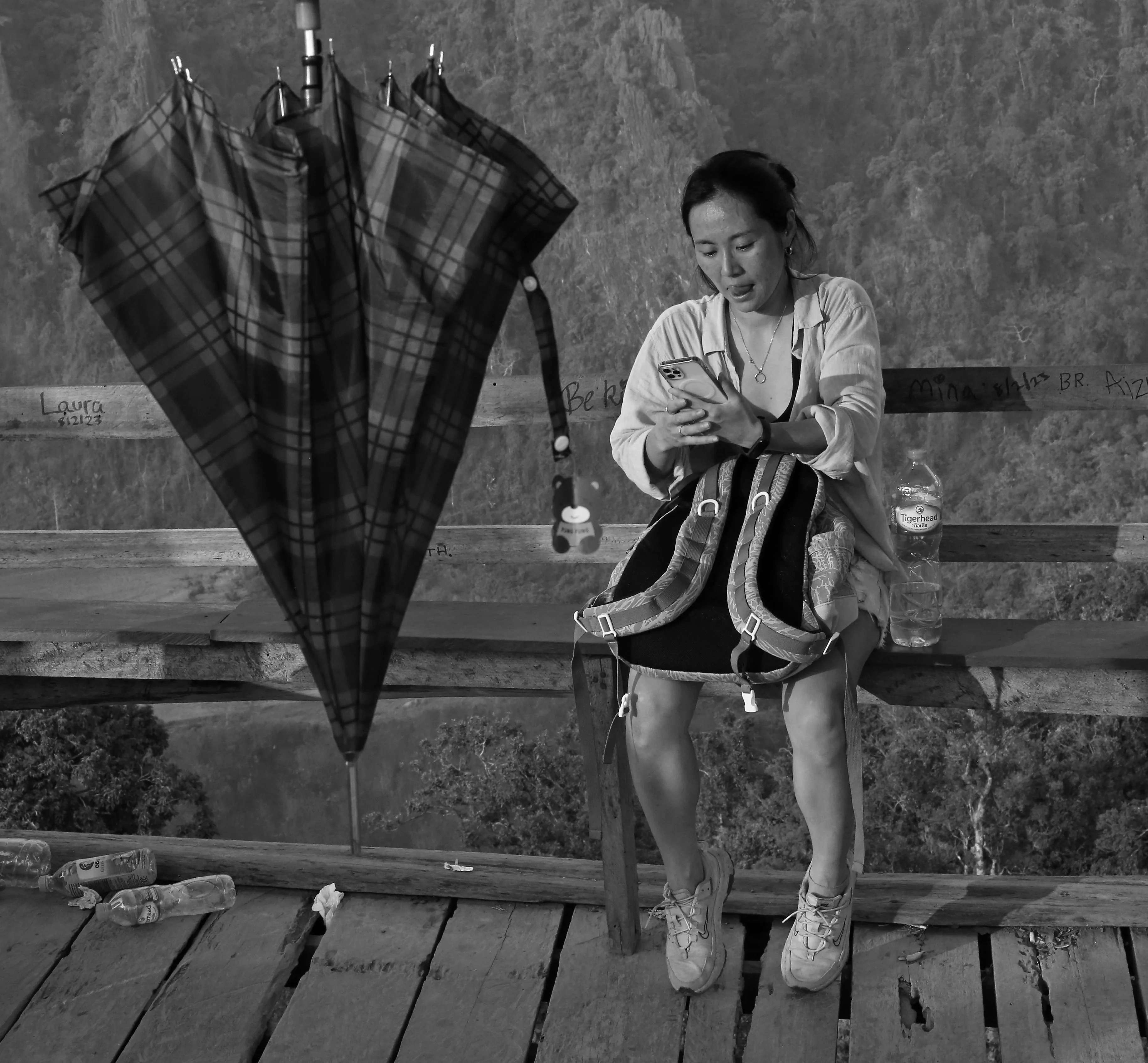 Z18C5700 copy bw.webp