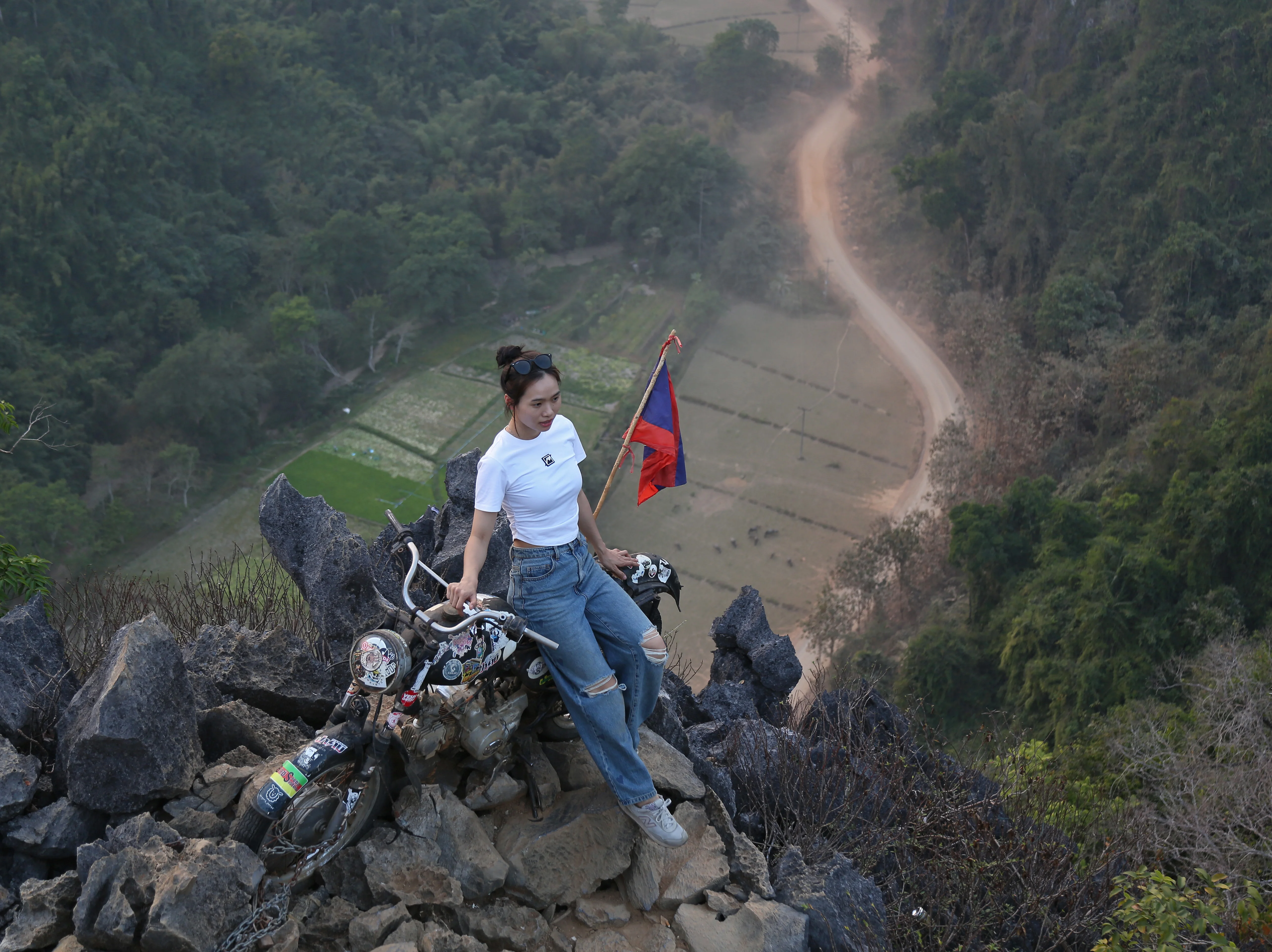 Z18C5856 copy 2.webp